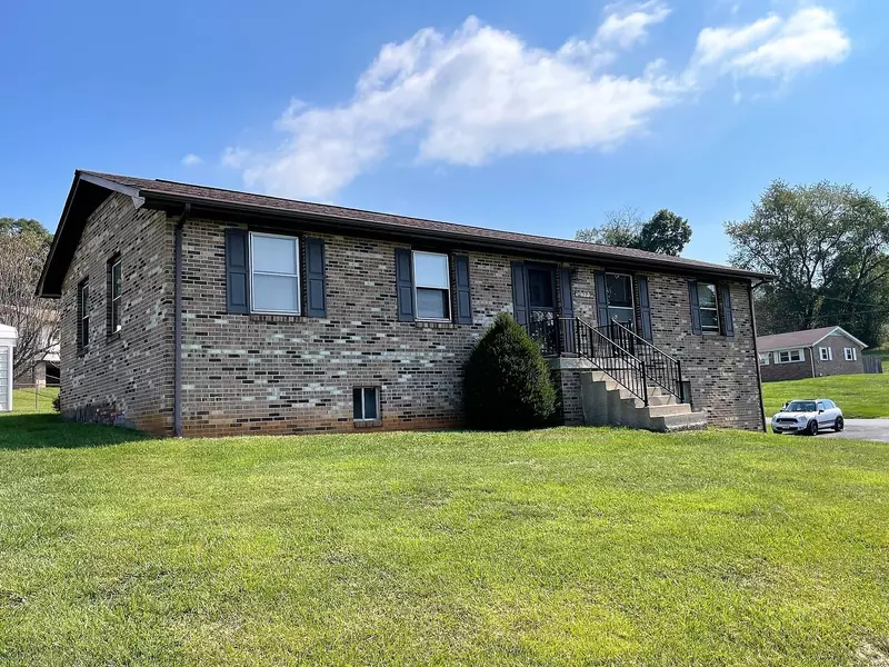 2379 Weaver Pike, Bristol, TN 37620