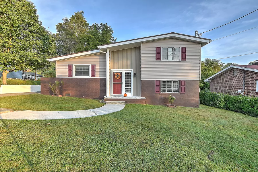 2133 Westfield Street, Bristol, VA 24201