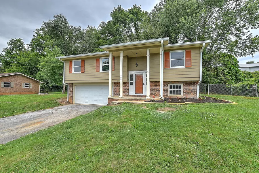 400 Hermitage DR, Greeneville, TN 37745