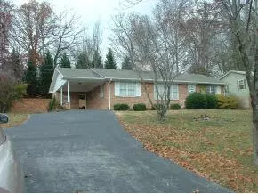 1903 Old Tusculum RD, Greeneville, TN 37745