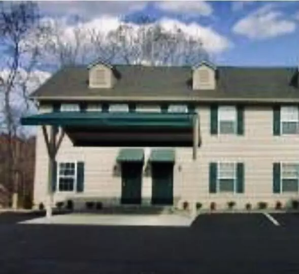 2420 Volunteer Pkwy #39, Bristol, TN 37620