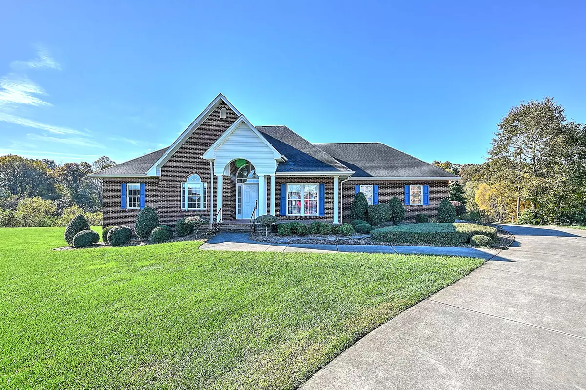 Greeneville, TN 37745,74 Ridgefield CT