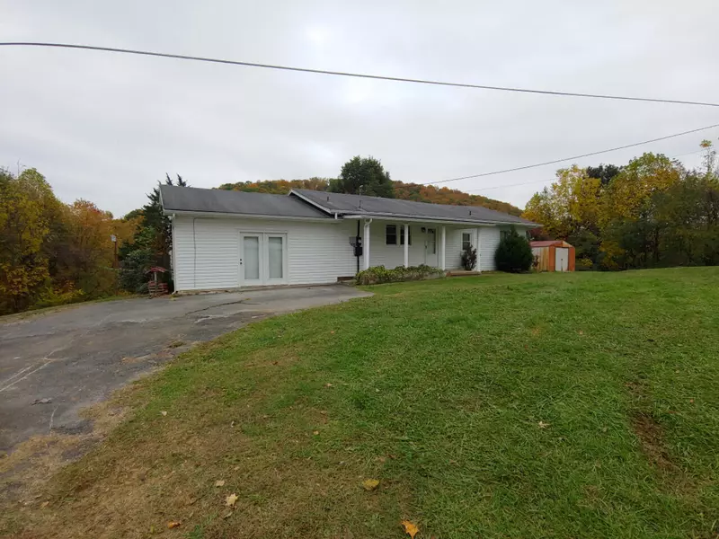 138 Little AVE, Elizabethton, TN 37643