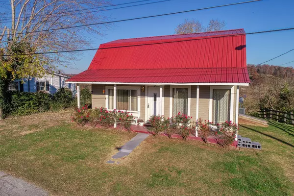 Surgoinsville, TN 37873,114 Henderson ST