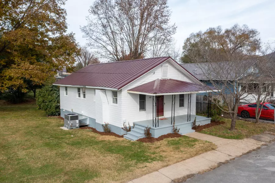 407 Walnut ST, Erwin, TN 37650