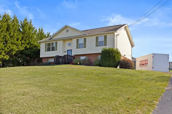 Gray, TN 37615,77 Martins Glen CT