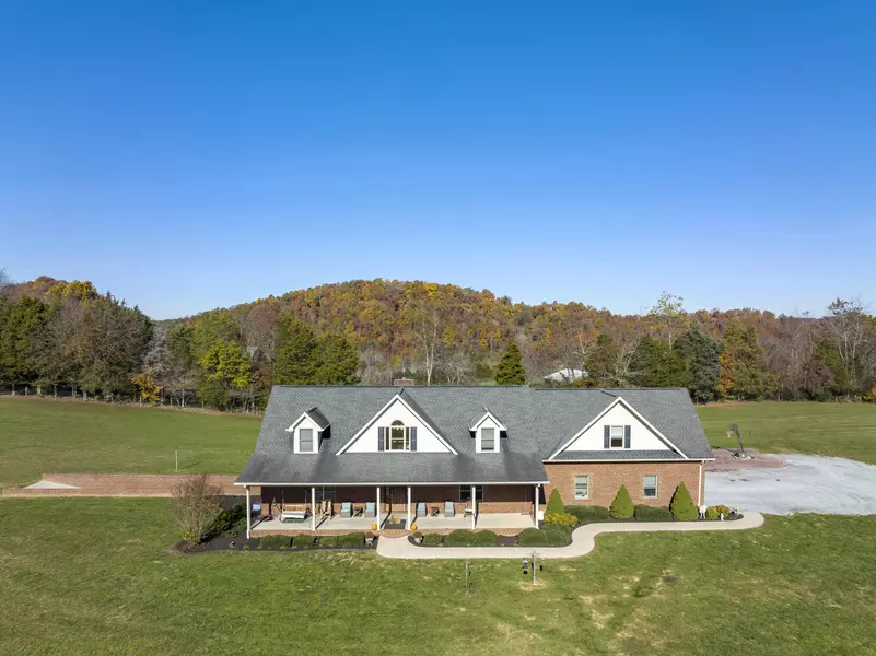 319 Stanfield RD, Bluff City, TN 37618