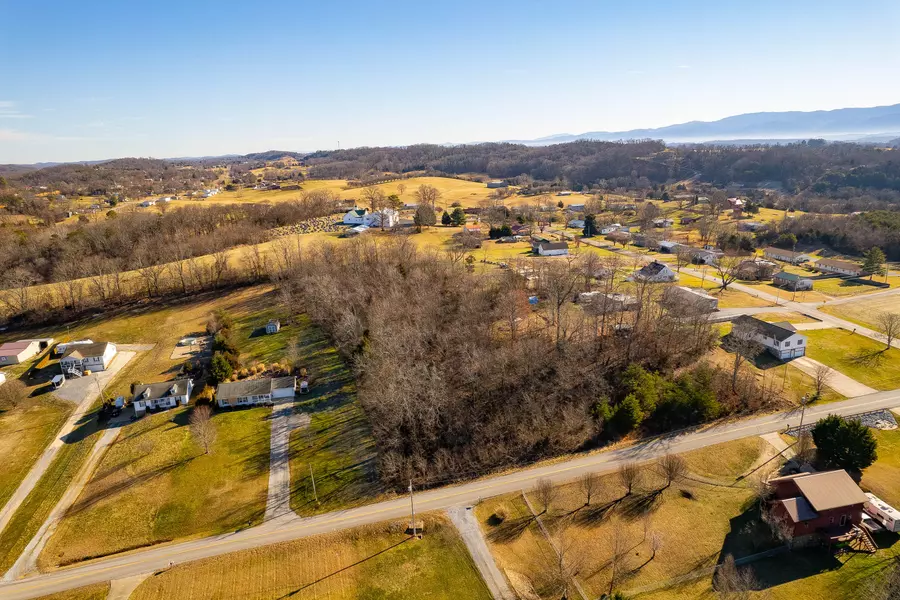 Lt 6 Pates LN, Greeneville, TN 37743