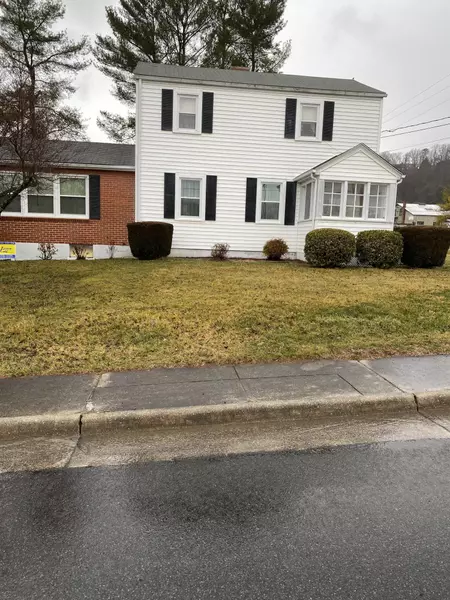 1310 Spiller St ST, Wytheville, VA 24382