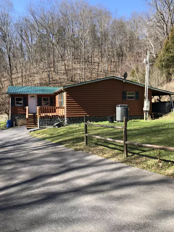 Piney Flats, TN 37686,663 Huffman RD