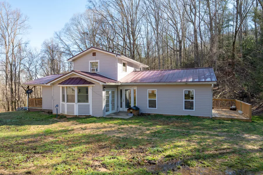 268 Roaring Creek RD, Chuckey, TN 37641