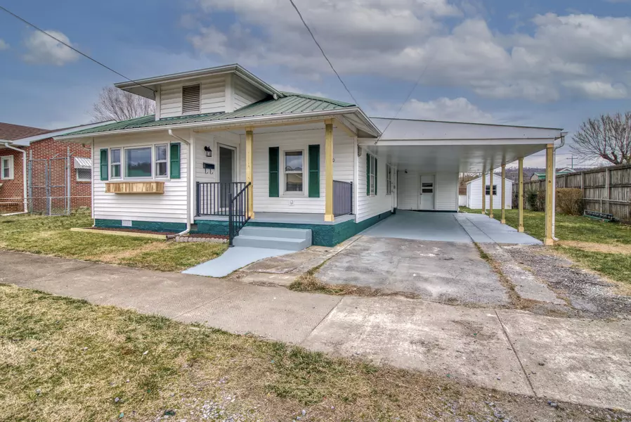 810 Roan ST, Elizabethton, TN 37643