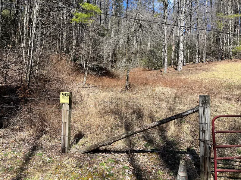 0 Cub Den Lane, Hampton, TN 37658