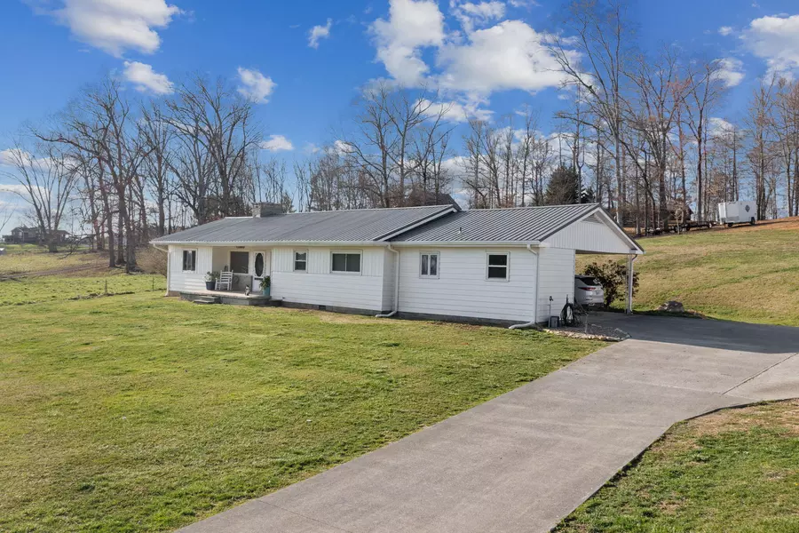 1237 Silver Grove RD, Bluff City, TN 37618