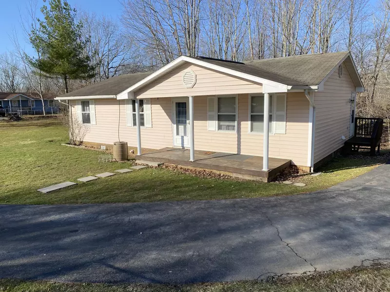 12023 Driffield DR, Coeburn, VA 24230