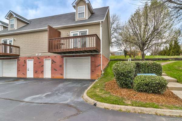 Johnson City, TN 37615,301 Cambridgeshire CT #301