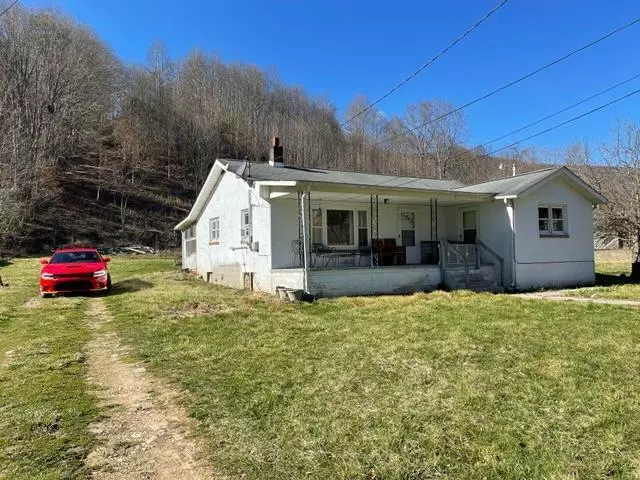 115 Still House Hollow RD, Saltville, VA 24370