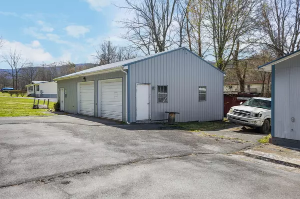 Unicoi, TN 37692,300 Highway 107