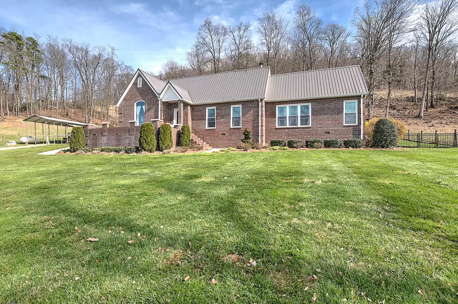 429 Highridge RD, Johnson City, TN 37604