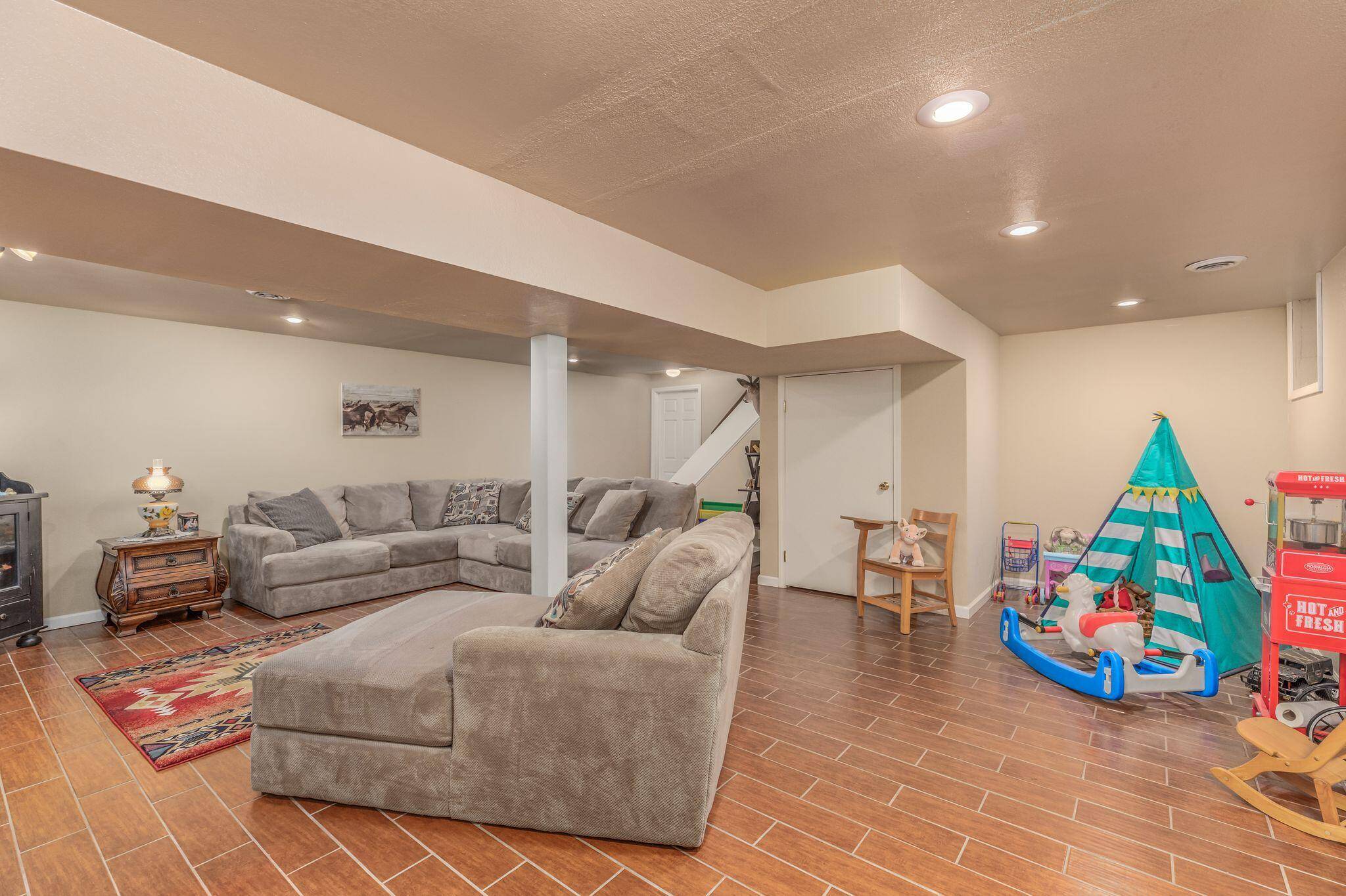311 Rivergate MNR, Rogersville, TN 37857