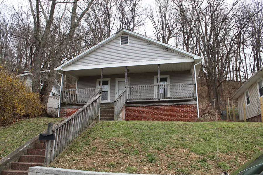 306 Chestnut ST, Johnson City, TN 37601