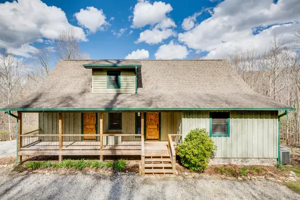 410 Eagle Ridge RD, Roan Mountain, TN 37687