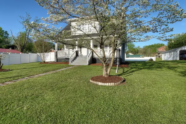 Bluff City, TN 37618,340 Carter ST