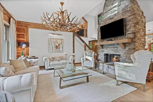 Bluff City, TN 37618,435 Whitehead RD