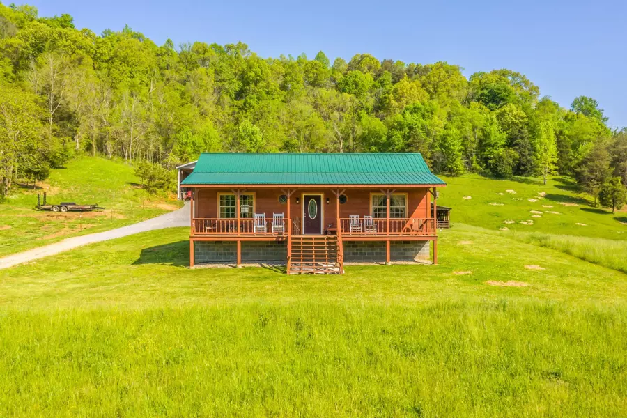 118 Vaughn RD, Rogersville, TN 37857