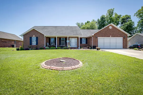 Church Hill, TN 37642,447 Grey Fox DR