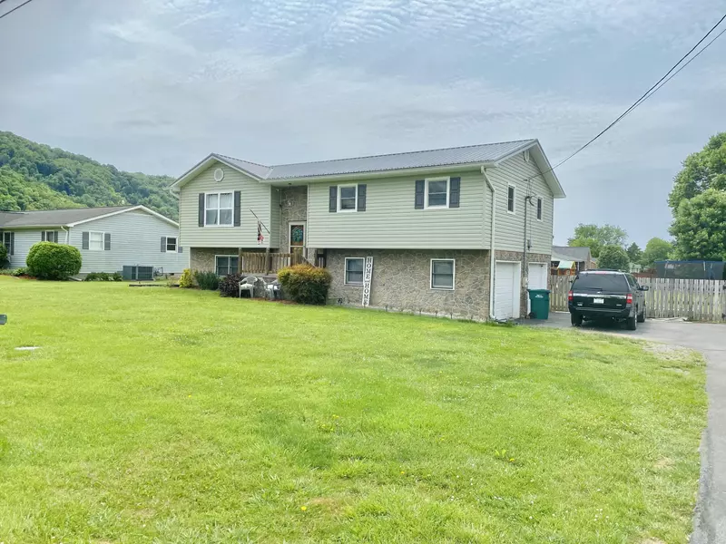 154 El Bowers RD, Elizabethton, TN 37643