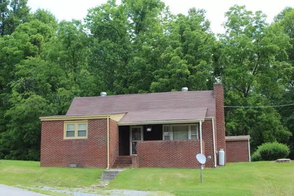 Duffield, VA 24244,3266 Dry Creek RD