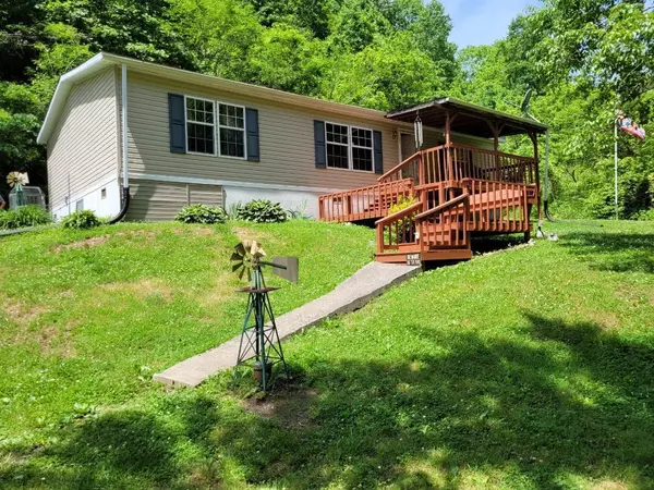 224 Marshall RD, Kyles Ford, TN 37765