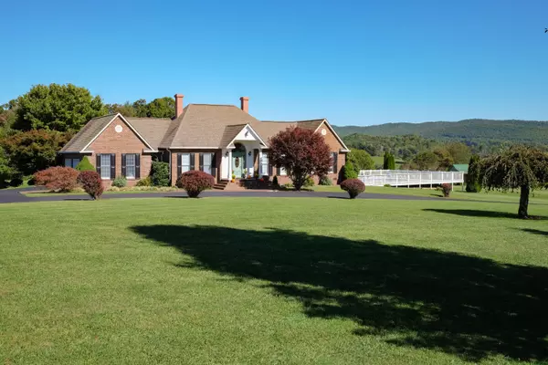 Mountain City, TN 37683,299 Sunrise LN