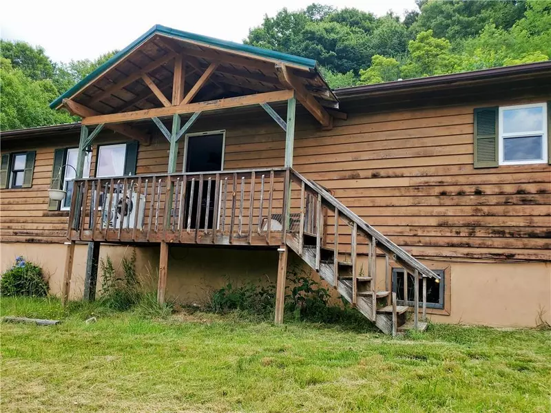 183 Clawson RD, Butler, TN 37640