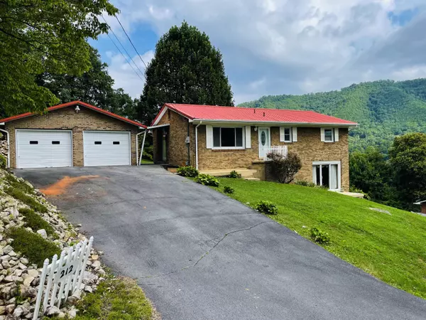 Hampton, TN 37658,212 Dogwood Acres RD