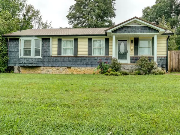 Johnson City, TN 37604,1104 Johnson AVE