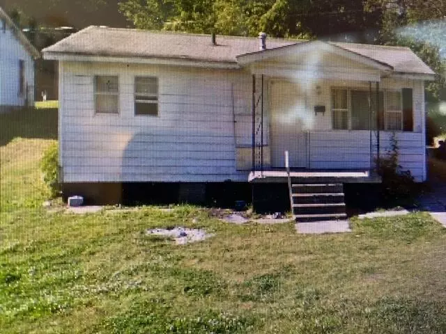 1845 Countryman ST, Dyersburg, TN 38024