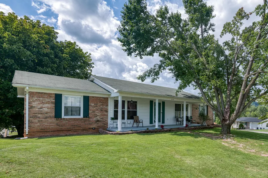 319 Kinkead ST, Church Hill, TN 37642