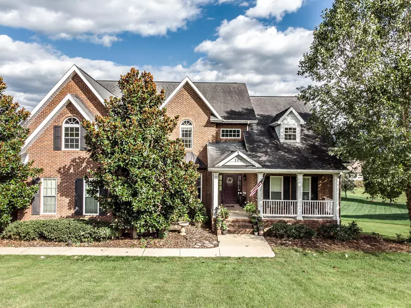 102 Waterstone CIR, Greeneville, TN 37745