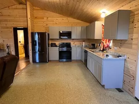 Newport, TN 37821,135 Double WAY