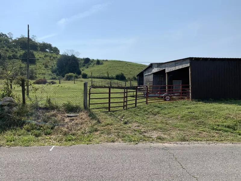 1070 Old Snapps Ferry RD, Chuckey, TN 37641