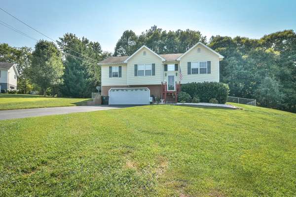 Jonesborough, TN 37659,178 Meadowlark Drive