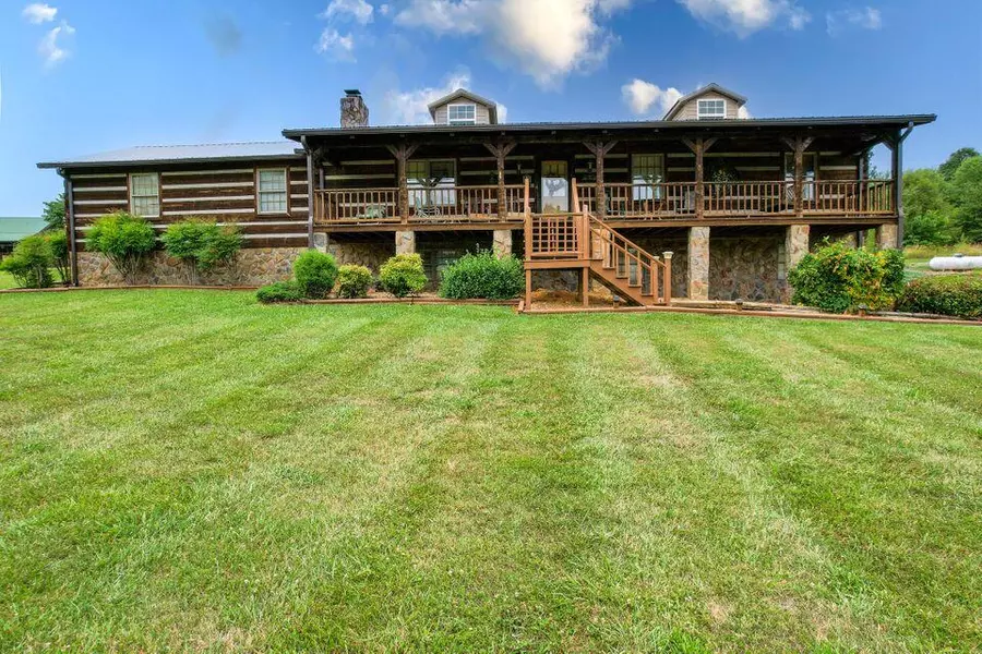 125 Pates LN, Greeneville, TN 37743