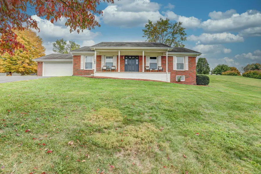 165 Rutledge DR, Bluff City, TN 37618