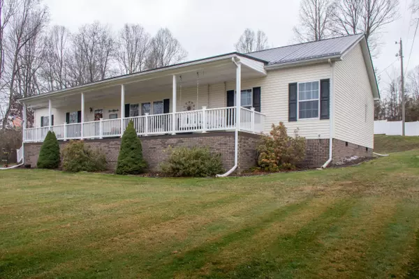 Coeburn, VA 24230,3931 Hannah LN