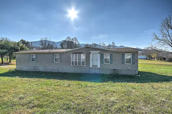 Johnson City, TN 37604,174 Spice Hollow RD