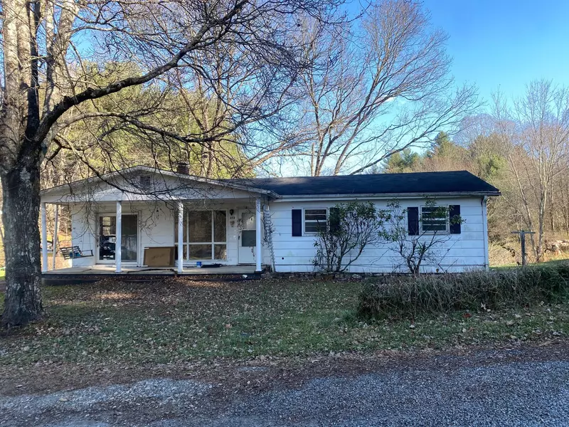 273 Cressview Road RD, Mountain City, TN 37683