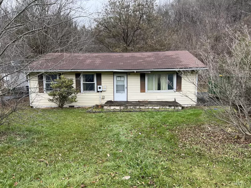 535 Laurels RD, Johnson City, TN 37601