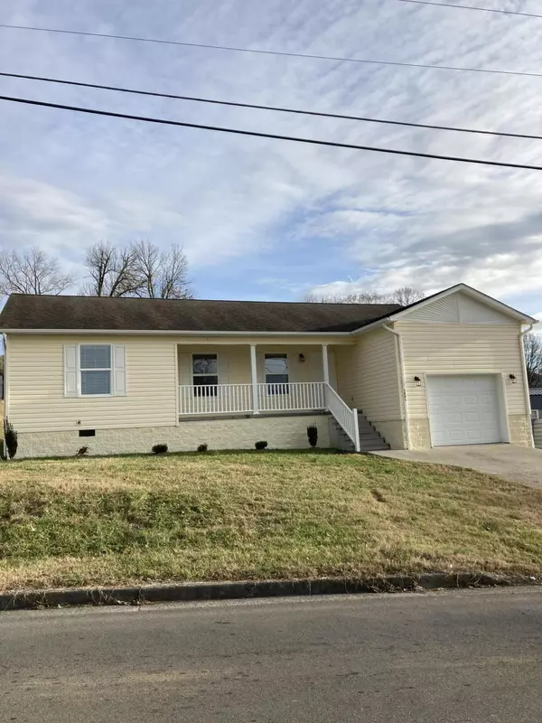 Elizabethton, TN 37643,1006 Bluefield AVE